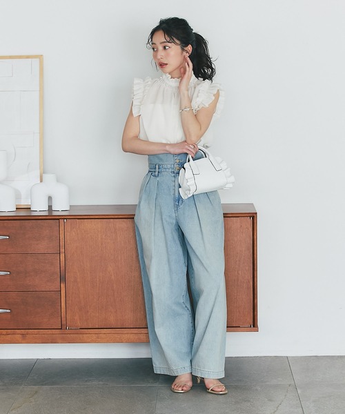 La boutique BonBon（ラブティックボンボン）の「フリルノースリ
