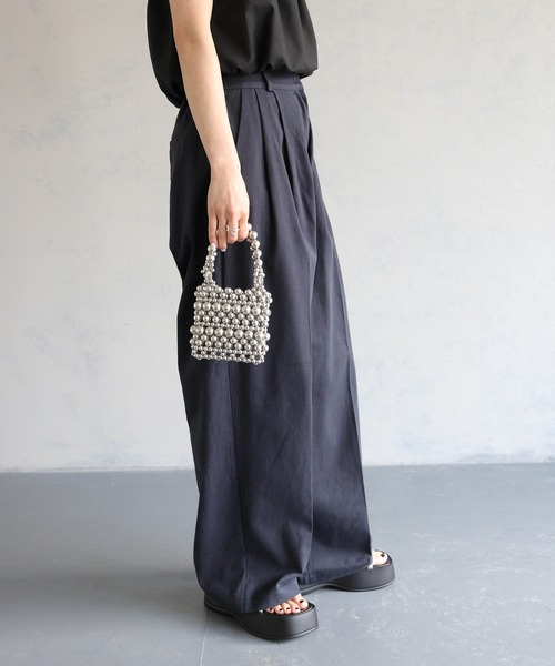 cheriella（シェリエラ）の「【cheriella】2WAYパールミニバッグ（ハンドバッグ・レディース・ブラック/アイボリー/シルバー・ONESIZE）」の11枚目の写真