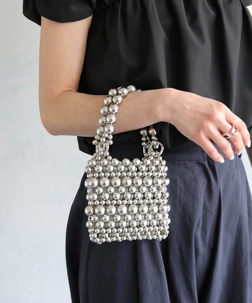 cheriella（シェリエラ）の「【cheriella】2WAYパールミニバッグ（ハンドバッグ・レディース・ブラック/アイボリー/シルバー・ONESIZE）」の19枚目の写真