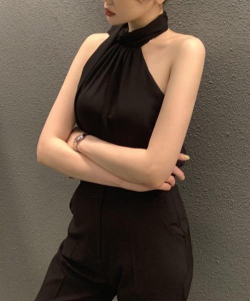 FREE STYLISTS(フリー スタイリスト)の「YUGA_YGMC ホルターネック ドレープブラウス(シャツ/ブラウス・レディース・ブラック/ライトブルー/モカ・FREE)」の7枚目の写真