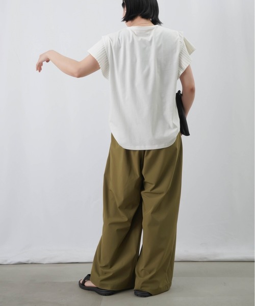 LUCA/LADY LUCK LUCA(ルカ/レディラックルカ)の「LC/LLL 袖プリーツトップス / プリーツデザインTシャツ(Tシャツ/カットソー・レディース・ブラック/ベージュ/ブルー/オフホワイト・FREE)」の9枚目の写真