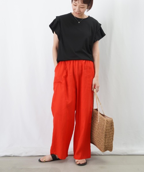 LUCA/LADY LUCK LUCA(ルカ/レディラックルカ)の「LC/LLL 袖プリーツトップス / プリーツデザインTシャツ(Tシャツ/カットソー・レディース・ブラック/ベージュ/ブルー/オフホワイト・FREE)」の16枚目の写真