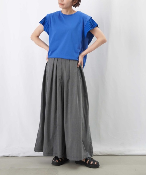 LUCA/LADY LUCK LUCA(ルカ/レディラックルカ)の「LC/LLL 袖プリーツトップス / プリーツデザインTシャツ(Tシャツ/カットソー・レディース・ブラック/ベージュ/ブルー/オフホワイト・FREE)」の22枚目の写真