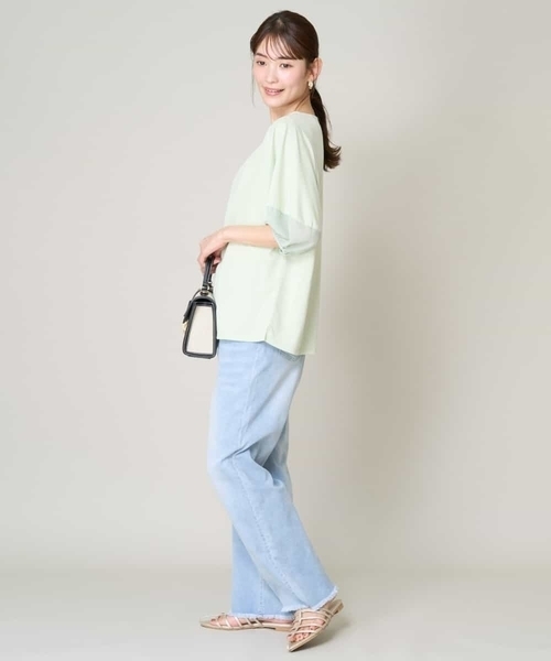 a.v.v（アーヴェヴェ）の「【接触冷感/マシンウォッシャブル】ストレッチデニムストレートパンツ（デニムパンツ・レディース・ブルー/ダークインディゴブルー・36/38/40/42/34）」の5枚目の写真