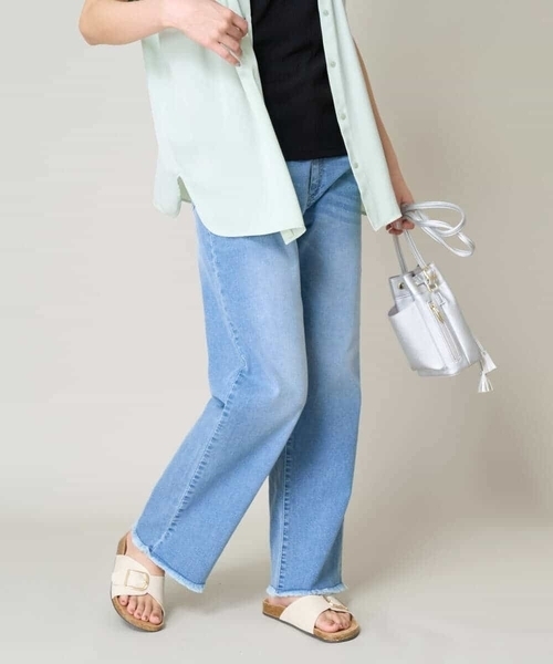 a.v.v（アーヴェヴェ）の「【接触冷感/マシンウォッシャブル】ストレッチデニムストレートパンツ（デニムパンツ・レディース・ブルー/ダークインディゴブルー・36/38/40/42/34）」の17枚目の写真