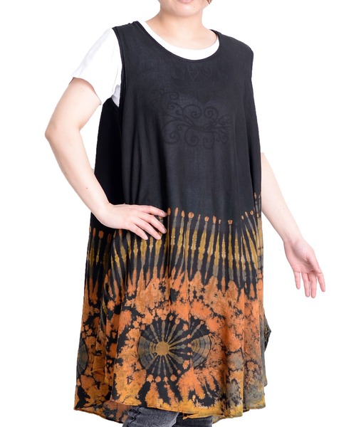 MARAI(マーライ)の「タイダイ染 ノースリーブレーヨンチュニックワンピース(ワンピース・レディース・E/A/D/F/G/B/C・FREE)」の4枚目の写真