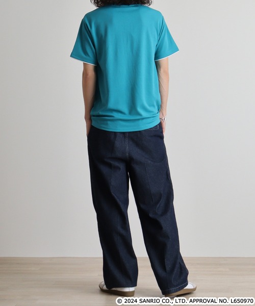 sanrio（サンリオ）の「サンリオキャラクターズ  ハニカムメッシュ袖口レイヤード半袖Tシャツ（Tシャツ/カットソー・メンズ・ネイビー/ピンク系/ホワイト/サックスブルー/ライトオレンジ系/ブルーグリーン/ブラック/ネイビー系・M/L/LL）」の12枚目の写真