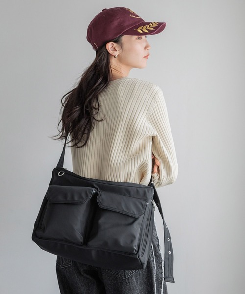 LOWRYS FARM（ローリーズファーム）の「リッタイポケツキショルダー　138000（ショルダーバッグ・レディース・アイボリー/ブラック/チャコールグレー/その他・FREE）」の8枚目の写真