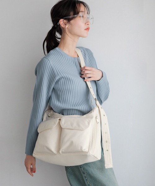 LOWRYS FARM（ローリーズファーム）の「リッタイポケツキショルダー　138000（ショルダーバッグ・レディース・アイボリー/ブラック/チャコールグレー/その他・FREE）」の15枚目の写真