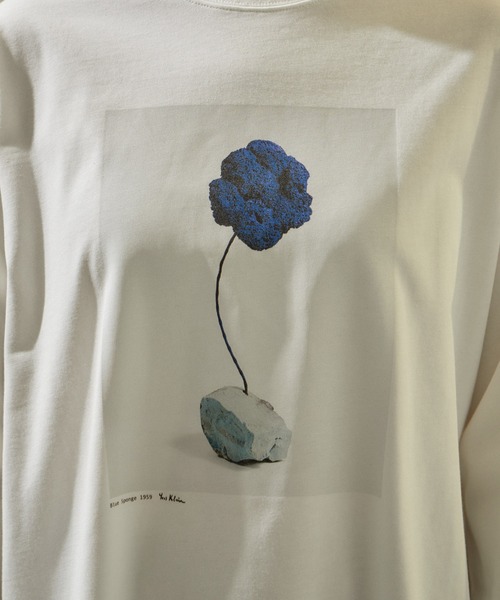 SALON adam et rope'（サロン アダム エ ロペ）の「【Yves Klein（イヴ・クライン）】ロングスリーブアートTシャツ（Tシャツ/カットソー・レディース・ホワイト/ホワイト系その他・FREE）」の6枚目の写真