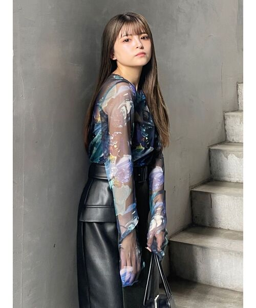 MURUA(ムルーア)の「ペイントチュールトップス【WEB限定】(Tシャツ/カットソー・レディース・ホワイト/ブラック/グレー/ブラウン・FREE)」の22枚目の写真