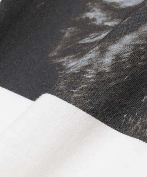 mmts（マミタス）の「〈UNISEX〉清水奈緒 / デコフォト フェイスTシャツ（Tシャツ/カットソー・レディース・ブラック/ホワイト・M/XL/S/L）」の13枚目の写真