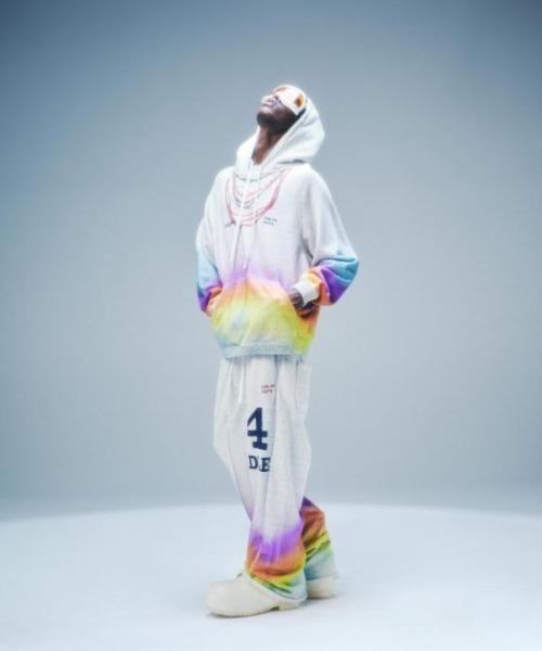 SEVESKIG(セヴシグ)の「SEVESKIG/セブシグ/Rainbow Spray Pullover Hoodie(パーカー・メンズ・グレー/オートミール・X-LARGE/LARGE/MEDIUM/SMALL)」の4枚目の写真