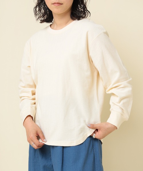 RNA-N(アールエヌエーエヌ)の「M2280 ジャガードインレイプルオーバー(Tシャツ/カットソー・レディース・ブラック/レッド/キナリ・MEDIUM)」の12枚目の写真
