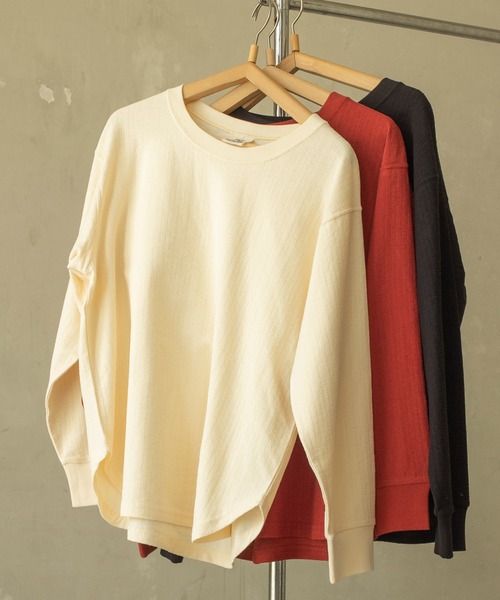 RNA-N(アールエヌエーエヌ)の「M2280 ジャガードインレイプルオーバー(Tシャツ/カットソー・レディース・ブラック/レッド/キナリ・MEDIUM)」の10枚目の写真