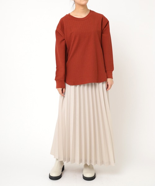 RNA-N(アールエヌエーエヌ)の「M2280 ジャガードインレイプルオーバー(Tシャツ/カットソー・レディース・ブラック/レッド/キナリ・MEDIUM)」の20枚目の写真