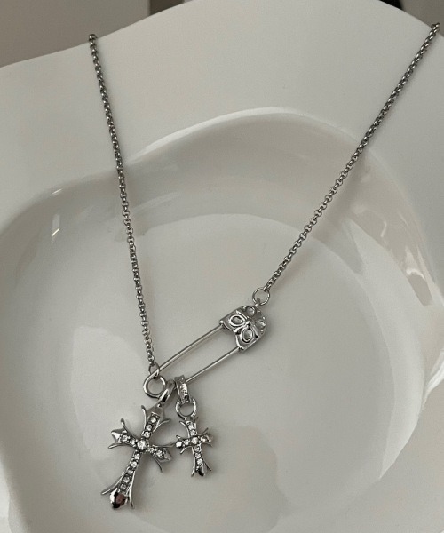 Bz】ダブルクロス安全ピンモチーフネックレス（MA）（ネックレス