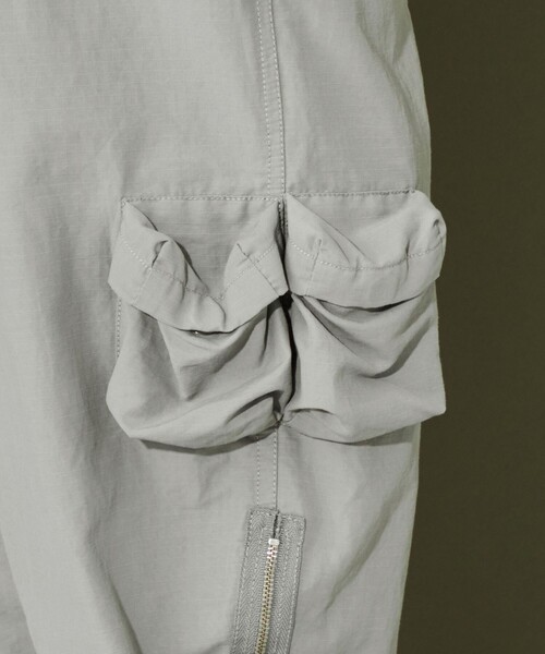 CITEN（シテン）の「＜CITEN＞マルチポケット フライトパンツ（カーゴパンツ・メンズ・グレー/ブラック・L/M）」の16枚目の写真