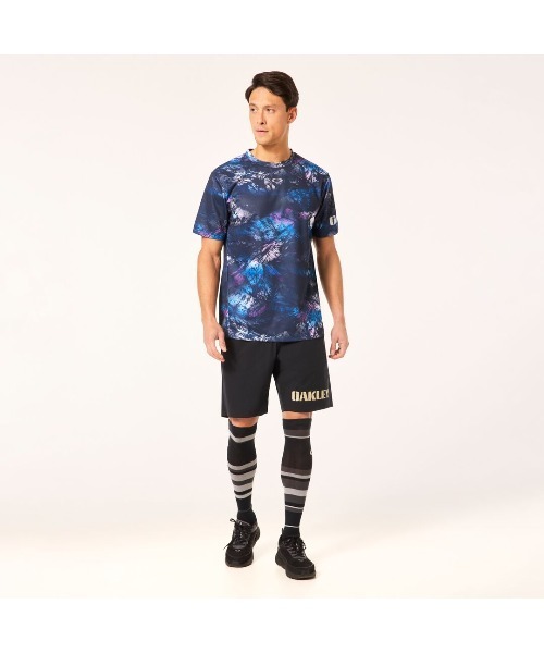 OAKLEY(オークリー)の「オークリー STRIKING QD SS GRAPHIC TEE 5.0 /Tシャツ/ TRAINING スポーツ・トレーニング/ OAKLEY(Tシャツ/カットソー・メンズ・ブラック系その他/ブルー系・S/M/L/XL)」の5枚目の写真