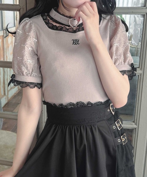 ROJITA(ロジータ)の「チョーカーデザインテレコトップス(Tシャツ/カットソー・レディース・ベージュ/ブラック/ホワイト・FREE)」の1枚目の写真