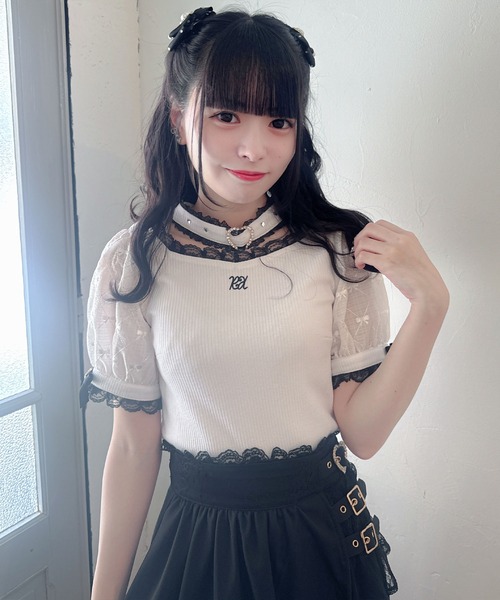 ROJITA(ロジータ)の「チョーカーデザインテレコトップス(Tシャツ/カットソー・レディース・ベージュ/ブラック/ホワイト・FREE)」の2枚目の写真