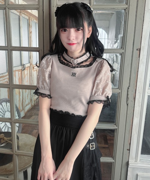 ROJITA(ロジータ)の「チョーカーデザインテレコトップス(Tシャツ/カットソー・レディース・ベージュ/ブラック/ホワイト・FREE)」の5枚目の写真