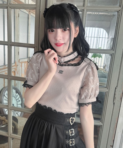 ROJITA(ロジータ)の「チョーカーデザインテレコトップス(Tシャツ/カットソー・レディース・ベージュ/ブラック/ホワイト・FREE)」の6枚目の写真