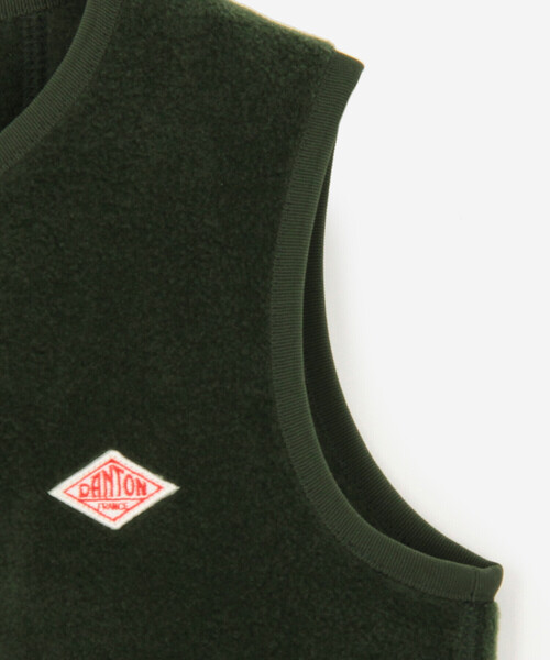 DANTON（ダントン）の「DANTON | キッズ フリースカラーレスベスト（ベスト・キッズ・ブラック/グレー系その他/ダークグリーン・95/135/115）」の5枚目の写真