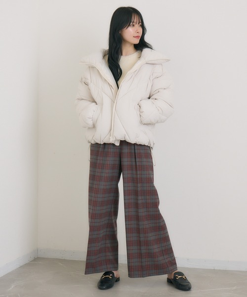 KATHARINE ROSS(キャサリンロス)の「【Pillini/ピリーニ】クロスパディングブルゾン(ダウンジャケット/コート・レディース・アイボリー/ブラック・MEDIUM)」の11枚目の写真