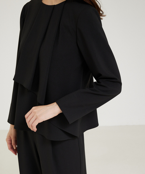 abahouse mavie（アバハウスマヴィ）の「【セットアップ対応/エニディカセット】タックフレアーブラウス/セミオケ（シャツ/ブラウス・レディース・グレイッシュベージュ/ブラック/ダークネイビー・38/36）」の21枚目の写真