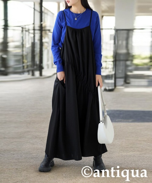 antiqua(アンティカ)の「シャーリングドロストワンピース(ワンピース・レディース・ブラック・ONESIZE)」の4枚目の写真