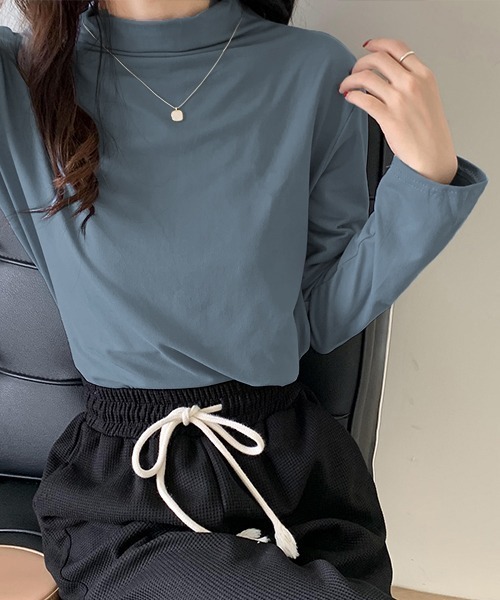 ad thie(アドティエ)の「ベーシック・カラー豊富 ハイネックトップス(Tシャツ/カットソー・レディース・チャコール/ブラック/ブルーグレー/ピンクベージュ/ホワイト/ピンク/ライトグリーン/キャメル・FREE)」の13枚目の写真