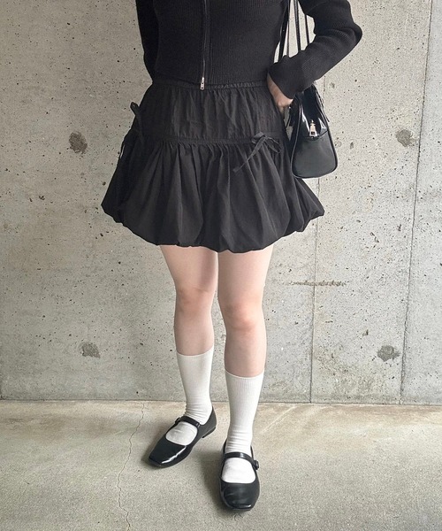 merrylatte(メリーラテ)の「リボンギャザーバルーンスカート(スカート・レディース・ブラック/ホワイト・MEDIUM)」の11枚目の写真