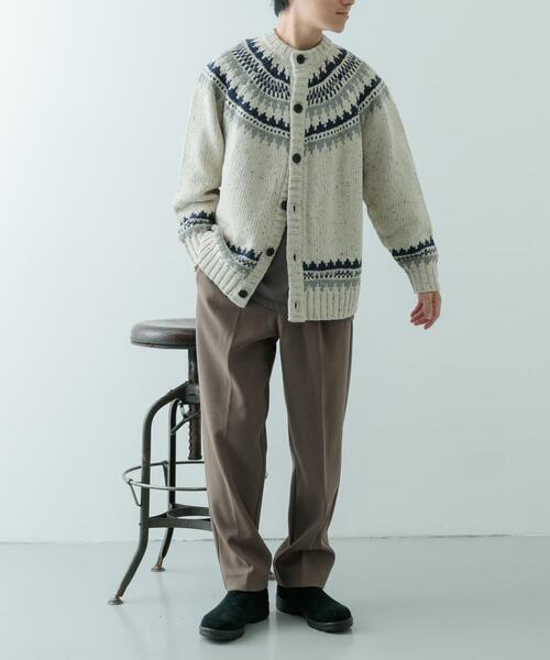 ITEMS URBANRESEARCH(アイテムズ アーバンリサーチ)の「マシンウォッシャブル求心柄ネップニットカーディガン(ニット/セーター・メンズ・アイボリー/ブラック・MEDIUM/LARGE)」の6枚目の写真