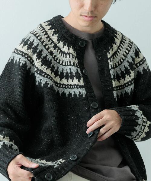 ITEMS URBANRESEARCH(アイテムズ アーバンリサーチ)の「マシンウォッシャブル求心柄ネップニットカーディガン(ニット/セーター・メンズ・アイボリー/ブラック・MEDIUM/LARGE)」の14枚目の写真