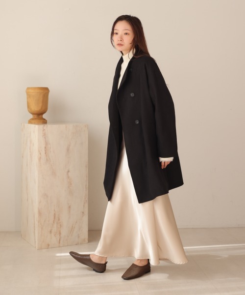 Bab（バブ）の「スタンドカラーライトアウター（ステンカラーコート・レディース・ブラック/ベージュ・M）」の8枚目の写真