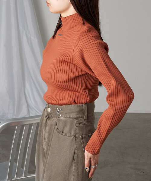 RAY CASSIN（レイカズン）の「ハイネック袖配色リブニット（ニット/セーター・レディース・グレー系その他2/オレンジ/ブラック/アイボリー・FREE）」の13枚目の写真