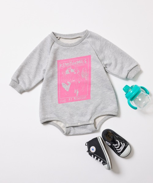 CIAOPANIC TYPY(チャオパニックティピー)の「【BABY】アソート柄ロゴフォトロンパース(ロンパース・キッズ・グレー/ライトグレー・80)」の2枚目の写真