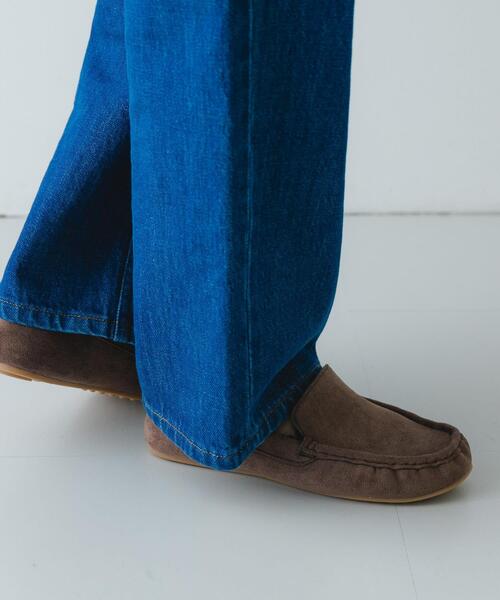 RODE SKO(ロデスコ)の「撥水フラッフィスリッポン(スリッポン・レディース・モカ/ブラック/オフホワイト・36/37/38)」の11枚目の写真