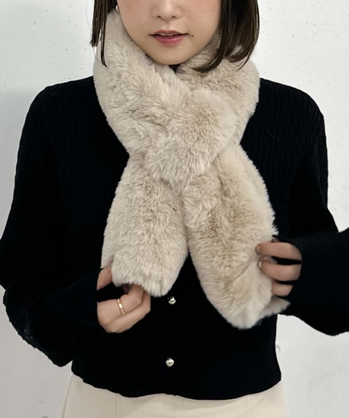 archives（アルシーヴ）の「もこもこティペット（マフラー・レディース・ベージュ/グレー/オフホワイト・FREE）」の3枚目の写真