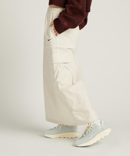 NIKE（ナイキ）の「ナイキ スポーツウェア エッセンシャル ウィメンズ ミッドライズ ウーブン カーゴ ミディ スカート / Nike Sportswear Essential Women's Mid-Rise Woven Cargo Midi Skirt FV7504-104 Light Orewood Brown（スカート・レディース・ブラウン系その他・S/M/L/XL/XS）」の21枚目の写真