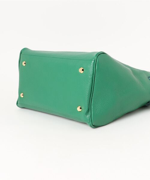 YOUNG&OLSEN The DRYGOODS STORE(ヤングアンドオルセン)の「【YOUNG&OLSEN】EMBOSSED LEATHER BELTED TOTE S(トートバッグ・レディース・ブラック/ベージュ/ブラウン・FREE)」の6枚目の写真