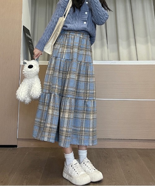 WEGO(ウィゴー)の「WEGO/チェック3段ティアードスカート(スカート・レディース・ブルー/ブラウン/レッド/ブラック・MEDIUM/SMALL)」の6枚目の写真
