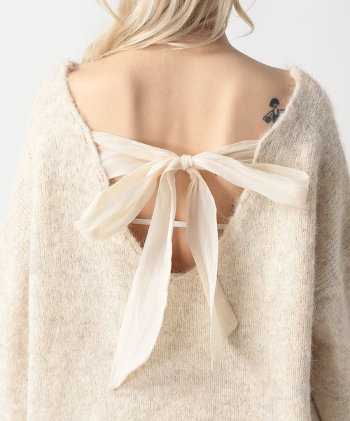 FOREVER 21（フォーエバー トゥエンティーワン）の「【2025SS】バックリボンチュニックニットワンピース（チュニック・レディース・ナチュラル/グレー・FREE）」の8枚目の写真