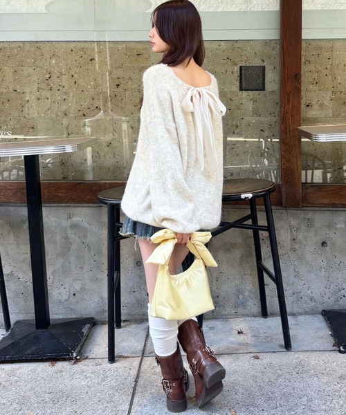 FOREVER 21（フォーエバー トゥエンティーワン）の「【2025SS】バックリボンチュニックニットワンピース（チュニック・レディース・ナチュラル/グレー・FREE）」の17枚目の写真