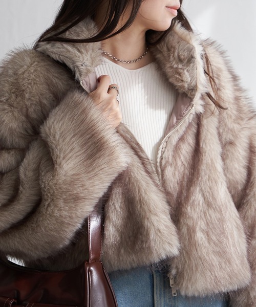 VENCEEXCHANGE（ヴァンスエクスチェンジ）の「フェイクファーショート丈ダブルジップブルゾン（ブルゾン・レディース・その他1/ブラウン/グレー/その他2/ブラック/ブラウン系/ベージュ・FREE）」の6枚目の写真