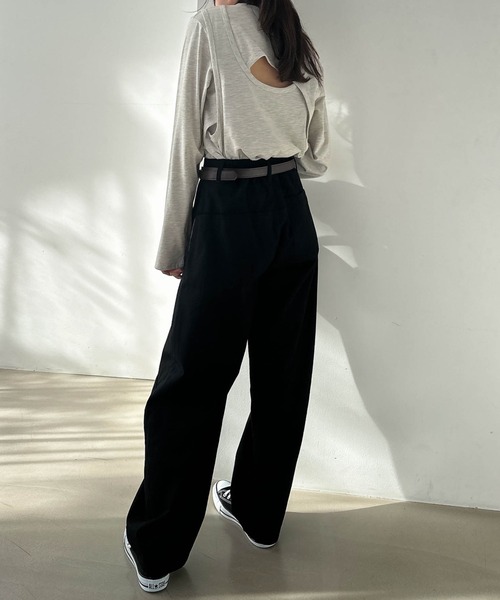 Freesia by andme(フリージアバイアンドミー)の「バックオープンレイヤードトップス(Tシャツ/カットソー・レディース・オフホワイト/ブラック/ピンク/オートミール・FREE)」の16枚目の写真