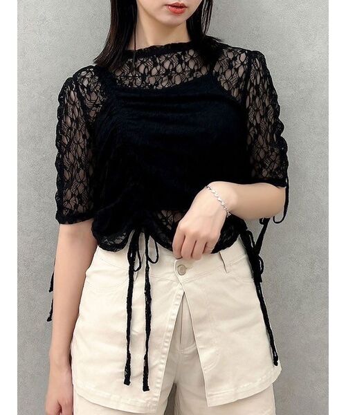 dazzlin(ダズリン)の「ギャザーリボンレーストップス(Tシャツ/カットソー・レディース・ブルー/オフホワイト/グリーン/パープル/ブラック・FREE)」の3枚目の写真