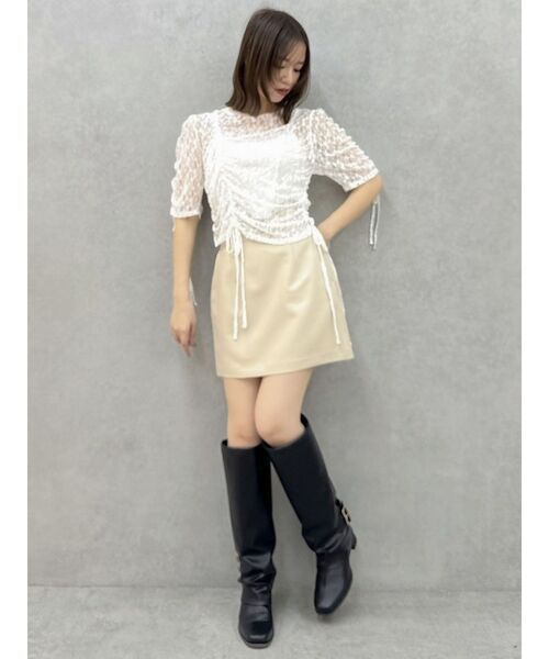 dazzlin(ダズリン)の「ギャザーリボンレーストップス(Tシャツ/カットソー・レディース・ブルー/オフホワイト/グリーン/パープル/ブラック・FREE)」の11枚目の写真