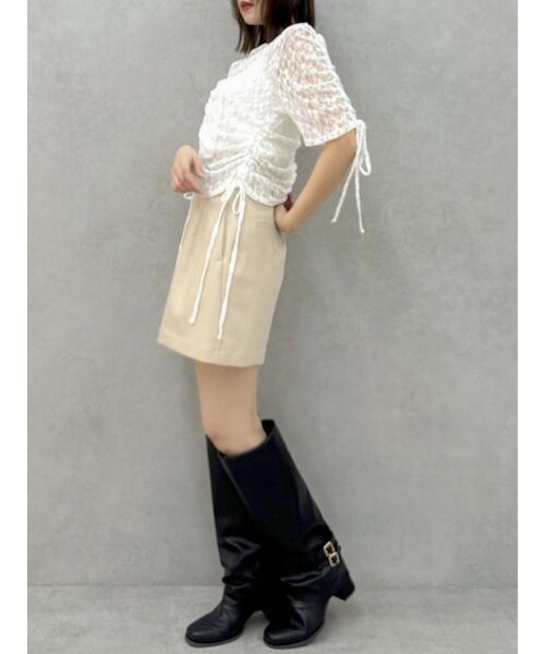 dazzlin(ダズリン)の「ギャザーリボンレーストップス(Tシャツ/カットソー・レディース・ブルー/オフホワイト/グリーン/パープル/ブラック・FREE)」の12枚目の写真